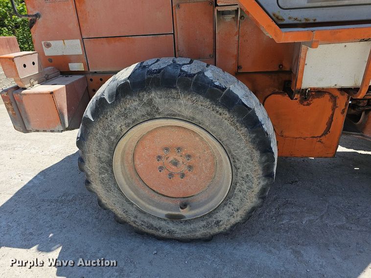 image for item LW9575 1995 Fiat-Allis FR70  wheel loader