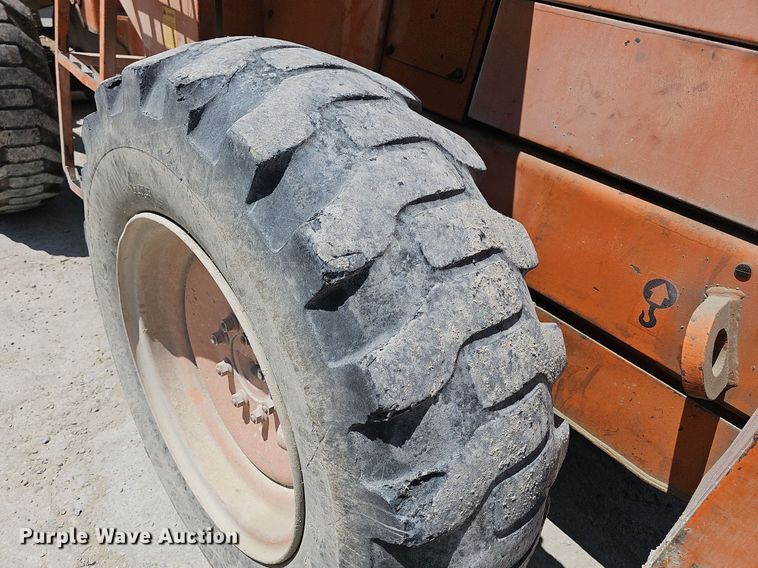 image for item LW9575 1995 Fiat-Allis FR70  wheel loader