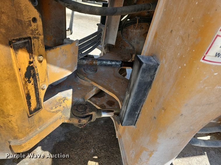 image for item LW9576 1996 Case 621B  wheel loader