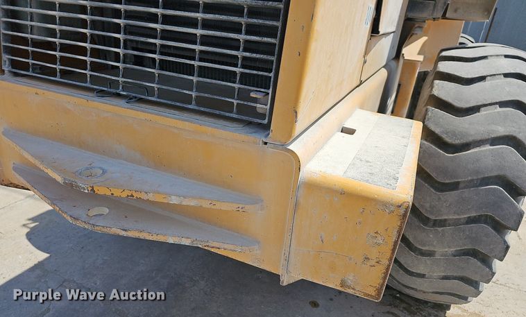 image for item LW9576 1996 Case 621B  wheel loader