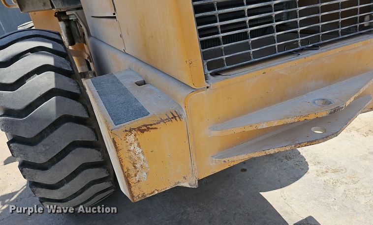 image for item LW9576 1996 Case 621B  wheel loader
