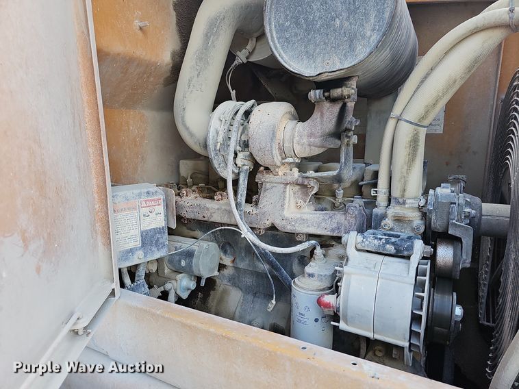 image for item LW9576 1996 Case 621B  wheel loader