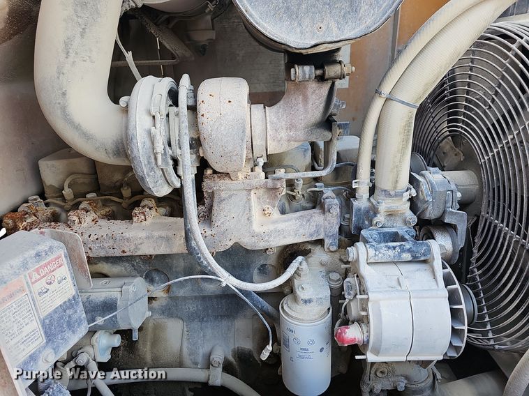 image for item LW9576 1996 Case 621B  wheel loader