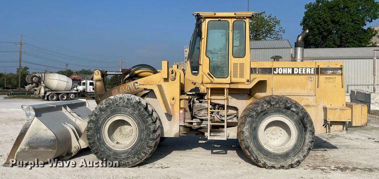 image for item MS9756 1993 John Deere 644G  wheel loader