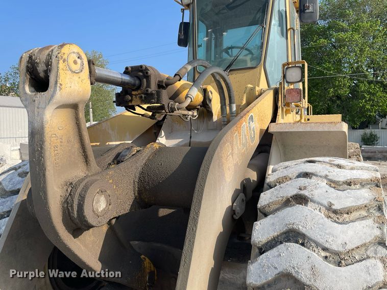 image for item MS9756 1993 John Deere 644G  wheel loader