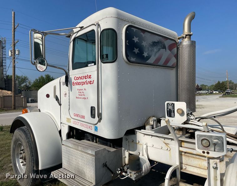 image for item MS9757 2007 Peterbilt 357  ready mix truck