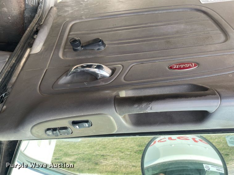 image for item MS9757 2007 Peterbilt 357  ready mix truck