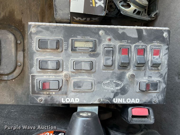 image for item MS9757 2007 Peterbilt 357  ready mix truck