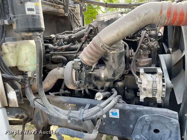 image for item MS9757 2007 Peterbilt 357  ready mix truck