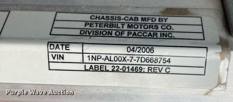 image for item MS9757 2007 Peterbilt 357  ready mix truck