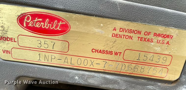 image for item MS9757 2007 Peterbilt 357  ready mix truck