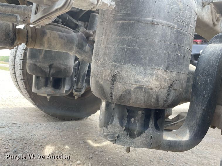 image for item MS9758 2016 Kenworth T680  semi truck