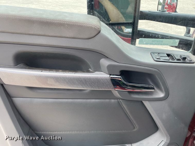 image for item MS9758 2016 Kenworth T680  semi truck