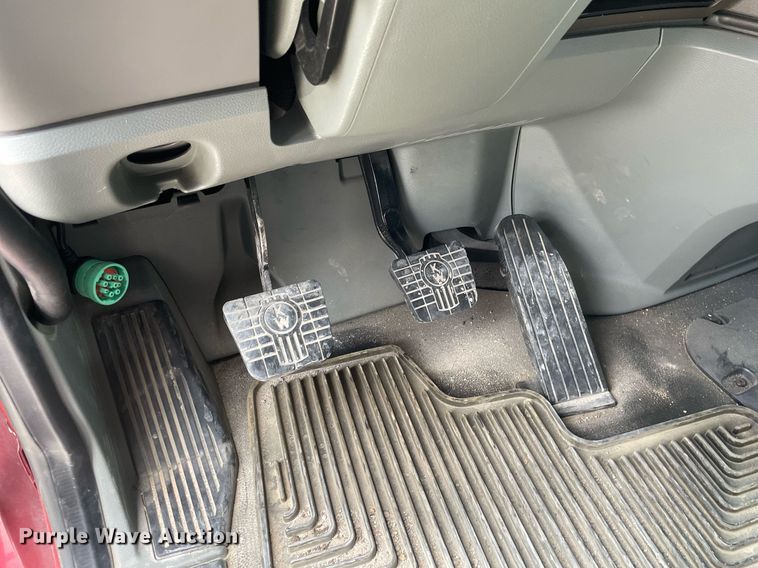 image for item MS9758 2016 Kenworth T680  semi truck