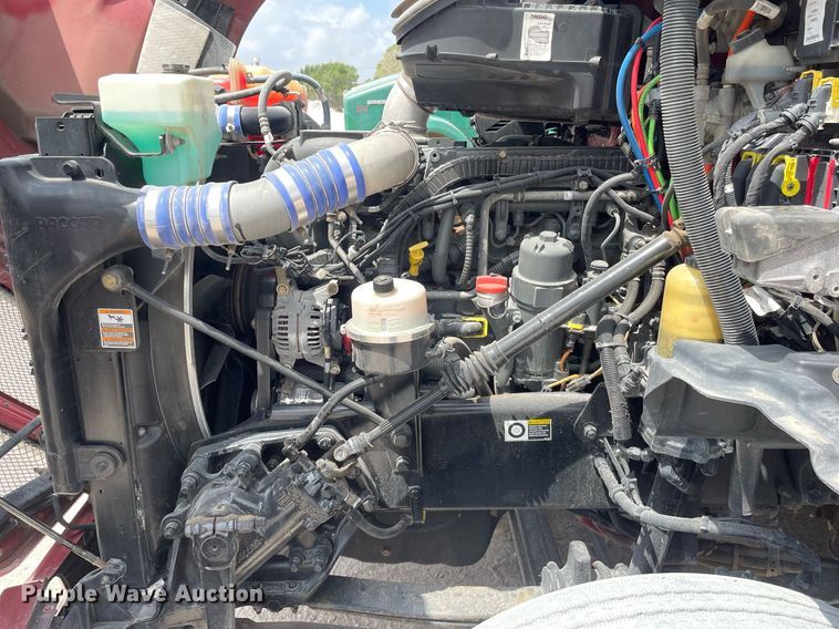 image for item MS9758 2016 Kenworth T680  semi truck