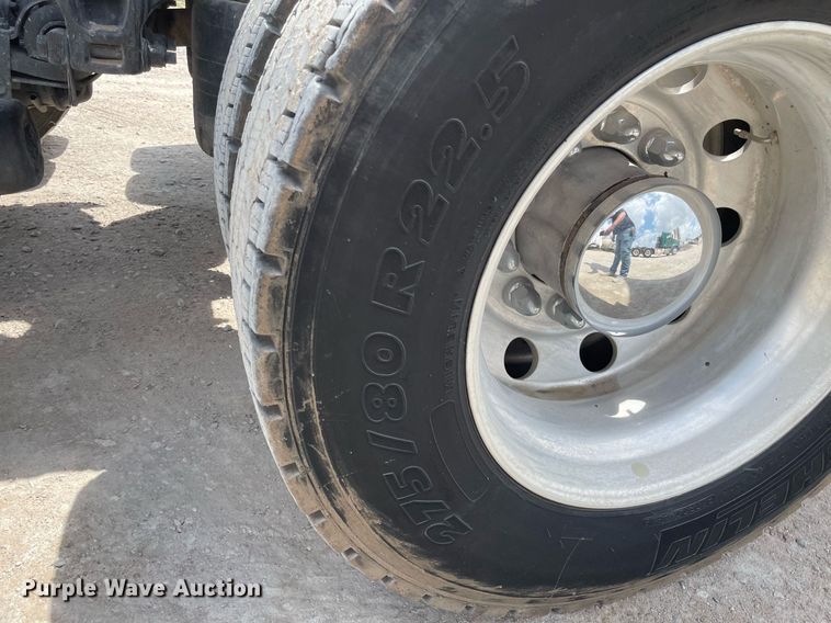 image for item MS9758 2016 Kenworth T680  semi truck