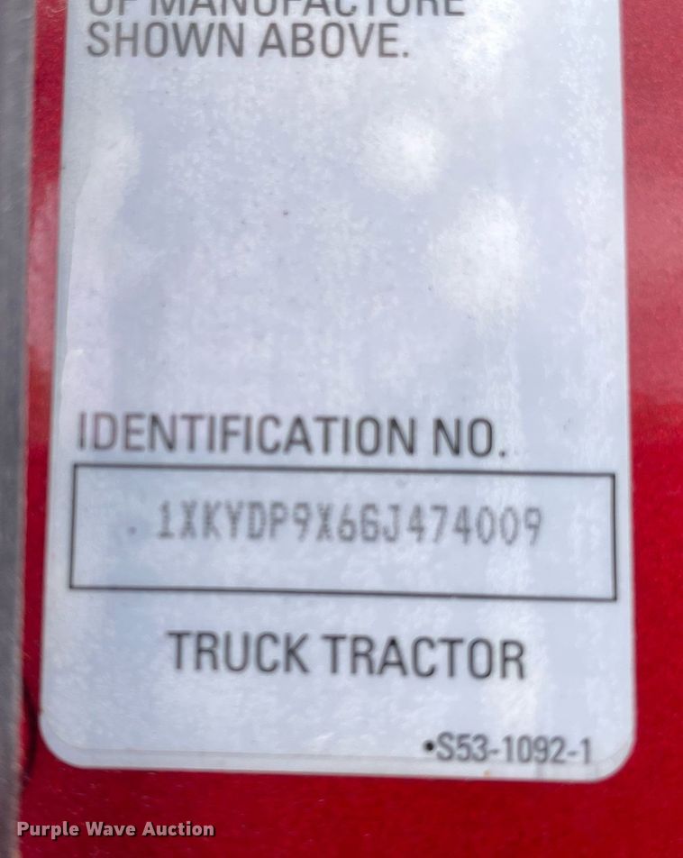 image for item MS9758 2016 Kenworth T680  semi truck