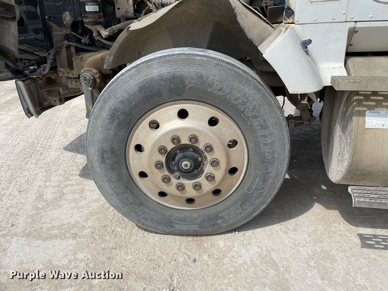 image for item MS9759 1991 International 9400  dump truck