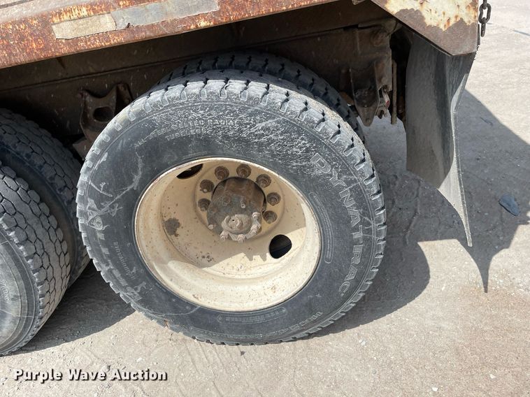 image for item MS9759 1991 International 9400  dump truck