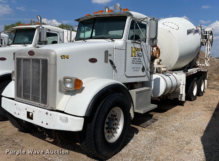 image for item MS9779 2005 Peterbilt 357  ready mix truck