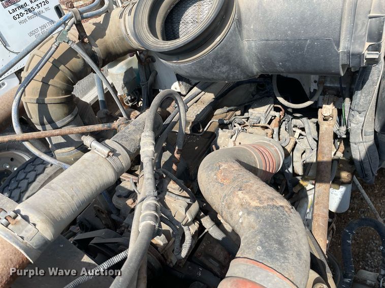 image for item MS9779 2005 Peterbilt 357  ready mix truck