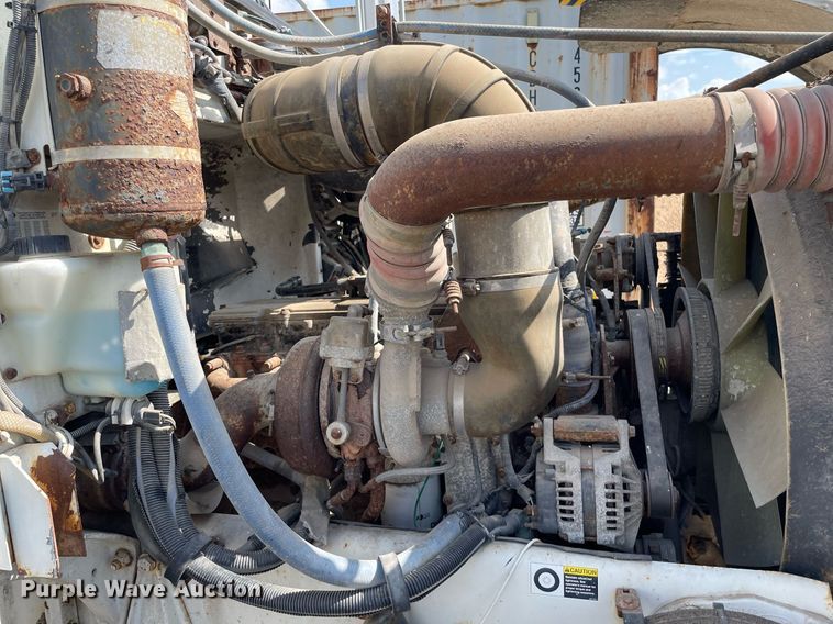 image for item MS9779 2005 Peterbilt 357  ready mix truck