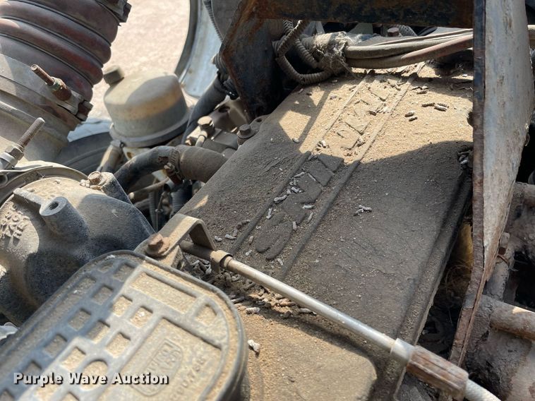 image for item MS9779 2005 Peterbilt 357  ready mix truck