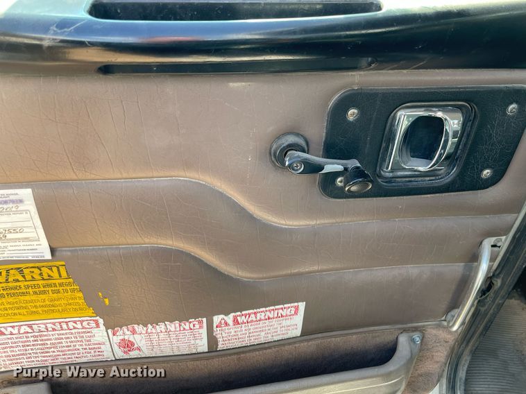 image for item MS9780 2005 Peterbilt 357  ready mix truck