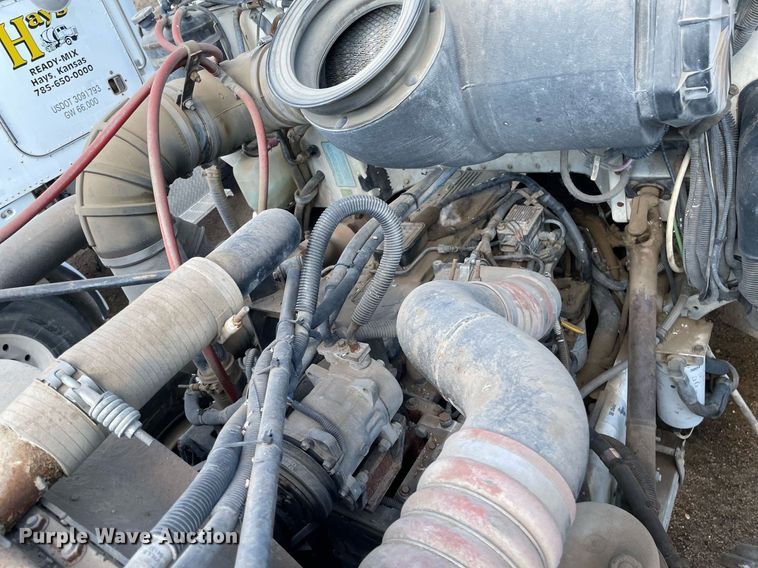 image for item MS9780 2005 Peterbilt 357  ready mix truck