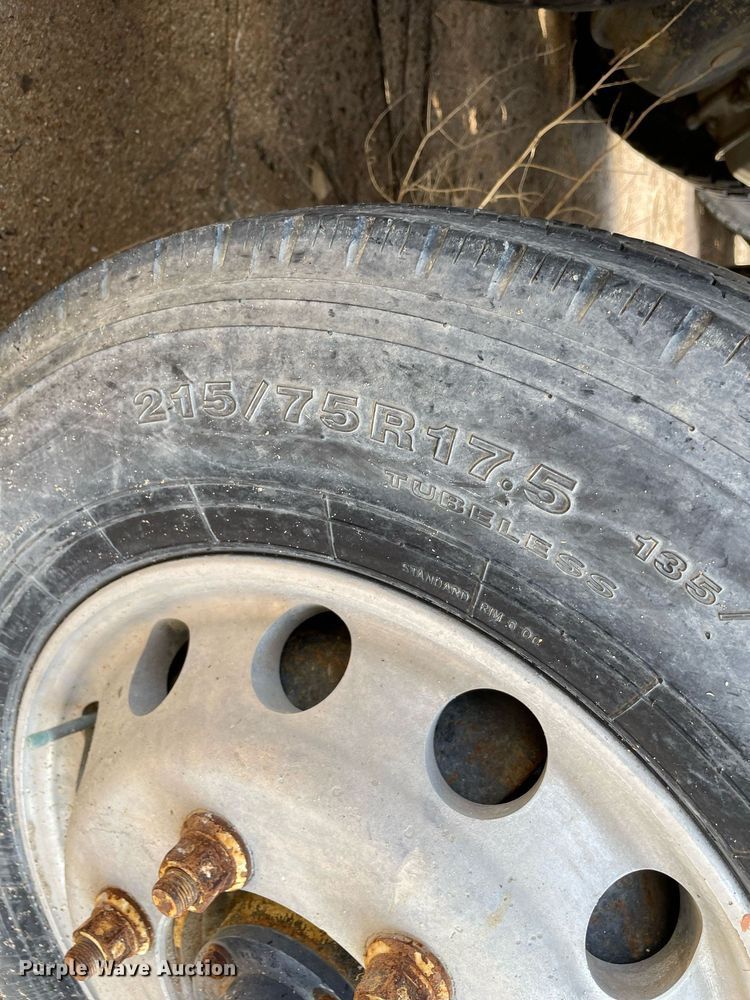 image for item MS9780 2005 Peterbilt 357  ready mix truck