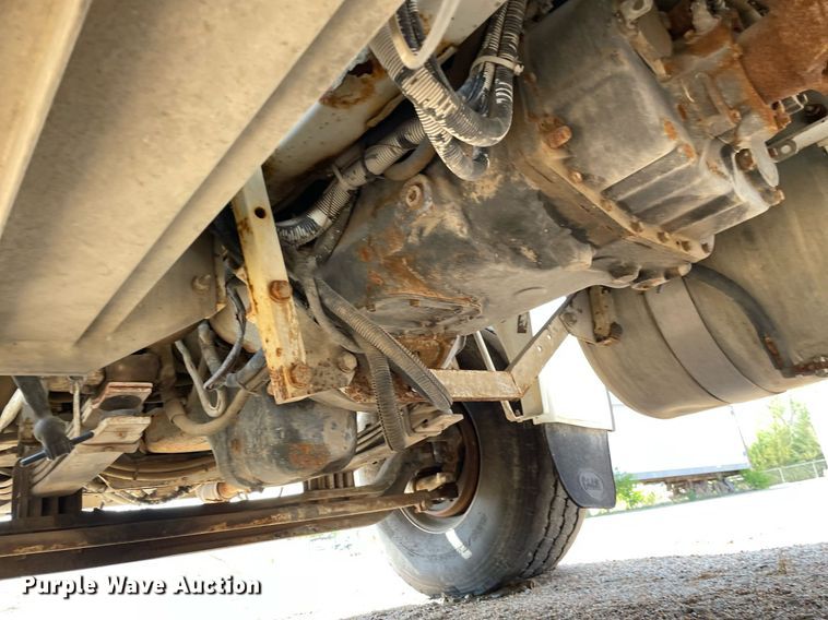 image for item MS9781 2004 Peterbilt 357  ready mix truck