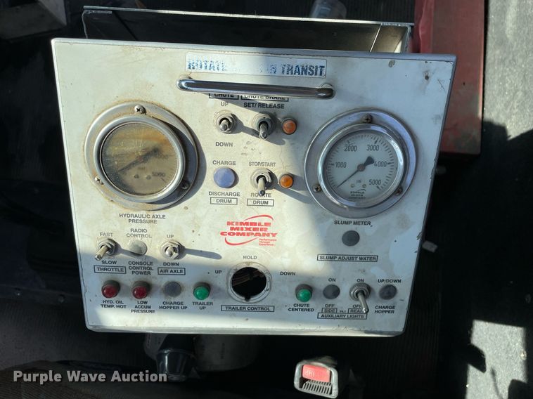 image for item MS9781 2004 Peterbilt 357  ready mix truck