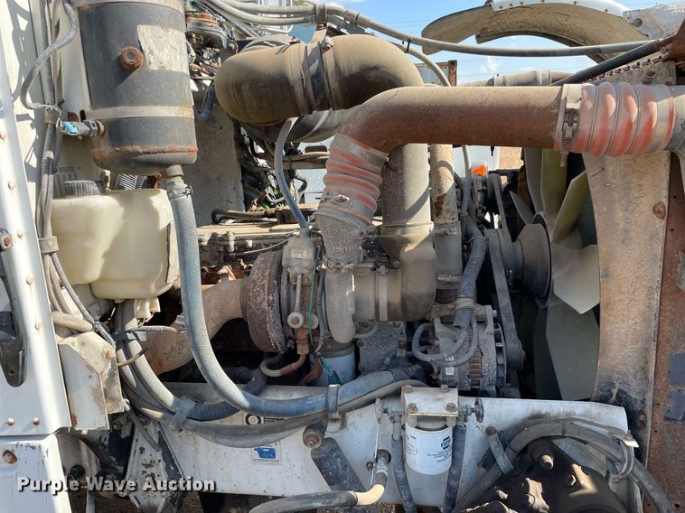 image for item MS9781 2004 Peterbilt 357  ready mix truck