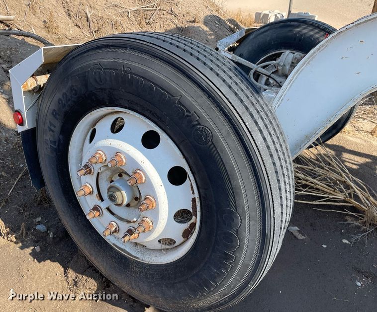 image for item MS9781 2004 Peterbilt 357  ready mix truck