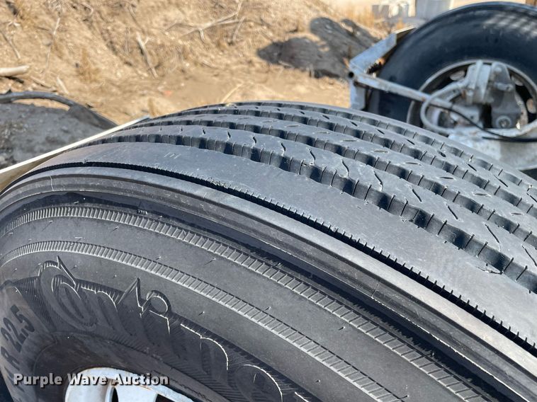 image for item MS9781 2004 Peterbilt 357  ready mix truck