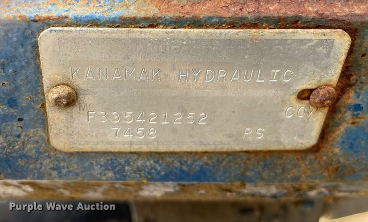 image for item MS9782 1992 Ford L8000  ready mix truck