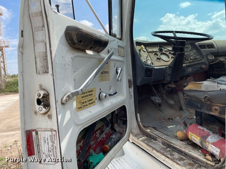 image for item MS9782 1992 Ford L8000  ready mix truck