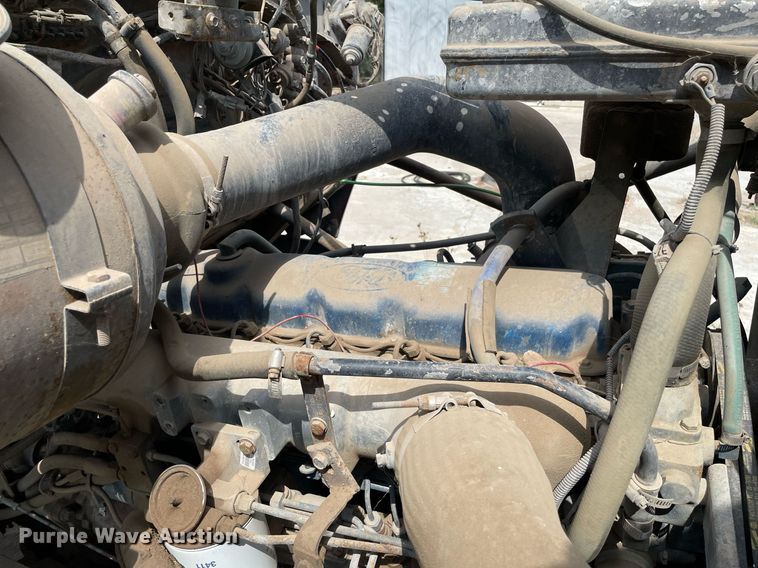 image for item MS9782 1992 Ford L8000  ready mix truck