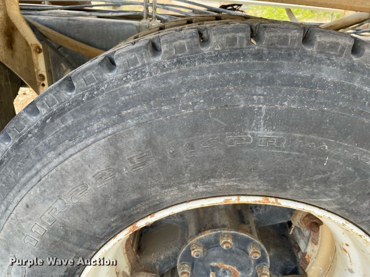 image for item MS9782 1992 Ford L8000  ready mix truck