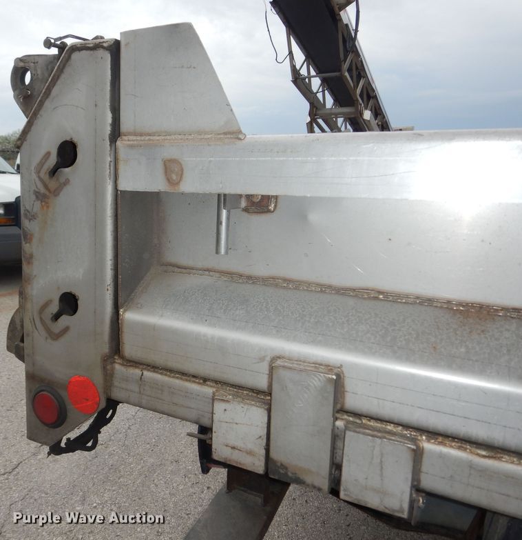 image for item DK1855 2006 Ford F350 Super Duty XL  dump bed pickup truck