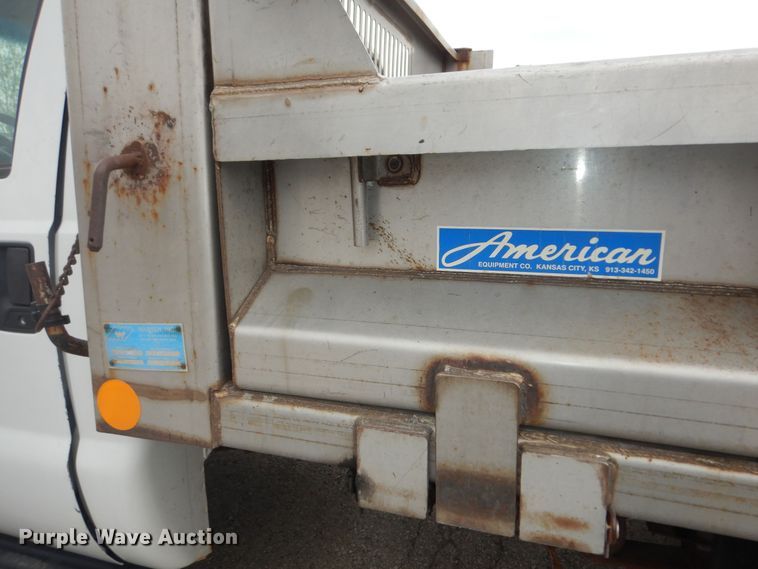 image for item DK1855 2006 Ford F350 Super Duty XL  dump bed pickup truck