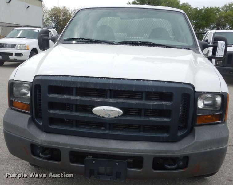 image for item DK1856 2006 Ford F250 Super Duty XL  SuperCab pickup truck