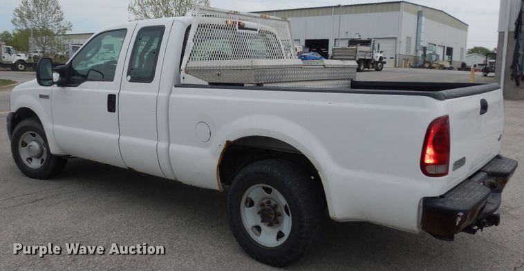 image for item DK1856 2006 Ford F250 Super Duty XL  SuperCab pickup truck