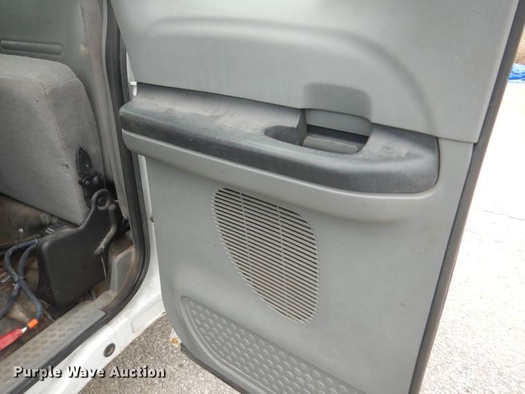 image for item DK1856 2006 Ford F250 Super Duty XL  SuperCab pickup truck