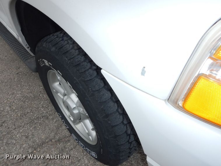 image for item DK1857 2005 Ford Explorer XLT  SUV