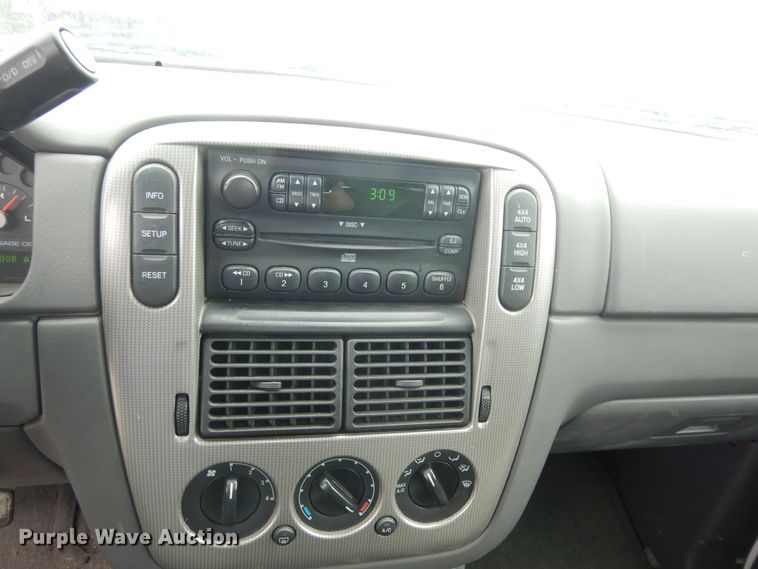 image for item DK1857 2005 Ford Explorer XLT  SUV