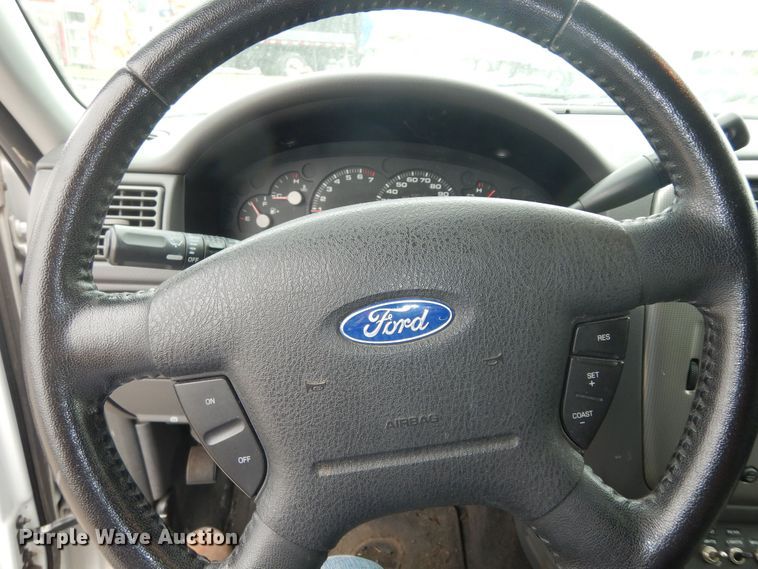 image for item DK1857 2005 Ford Explorer XLT  SUV