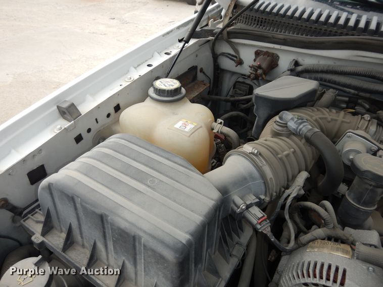 image for item DK1857 2005 Ford Explorer XLT  SUV