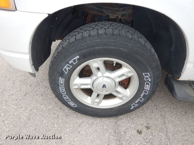 image for item DK1857 2005 Ford Explorer XLT  SUV