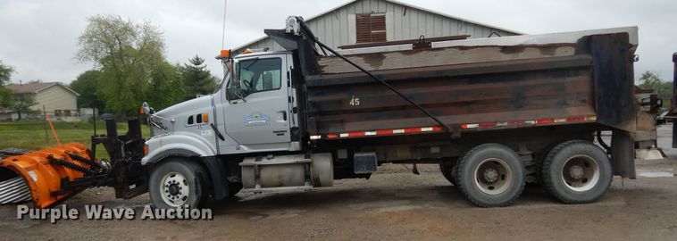image for item DK1858 2008 Sterling LT9500  dump truck